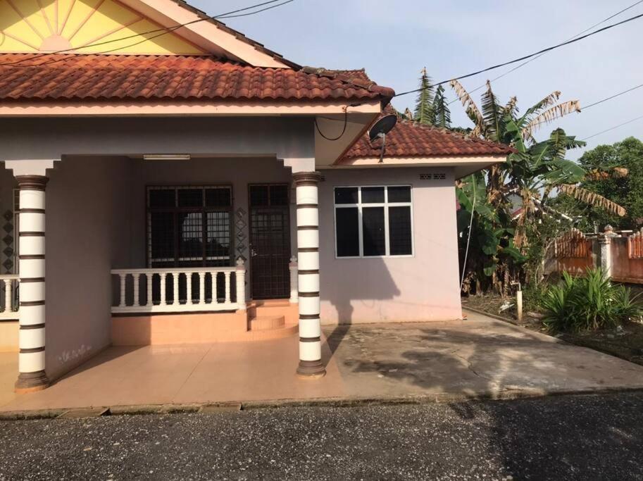 Homestay Che Mat 쿠알라트렝가누 외부 사진