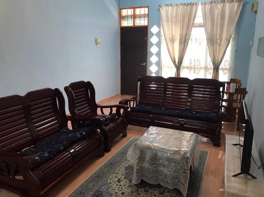 Homestay Che Mat 쿠알라트렝가누 외부 사진